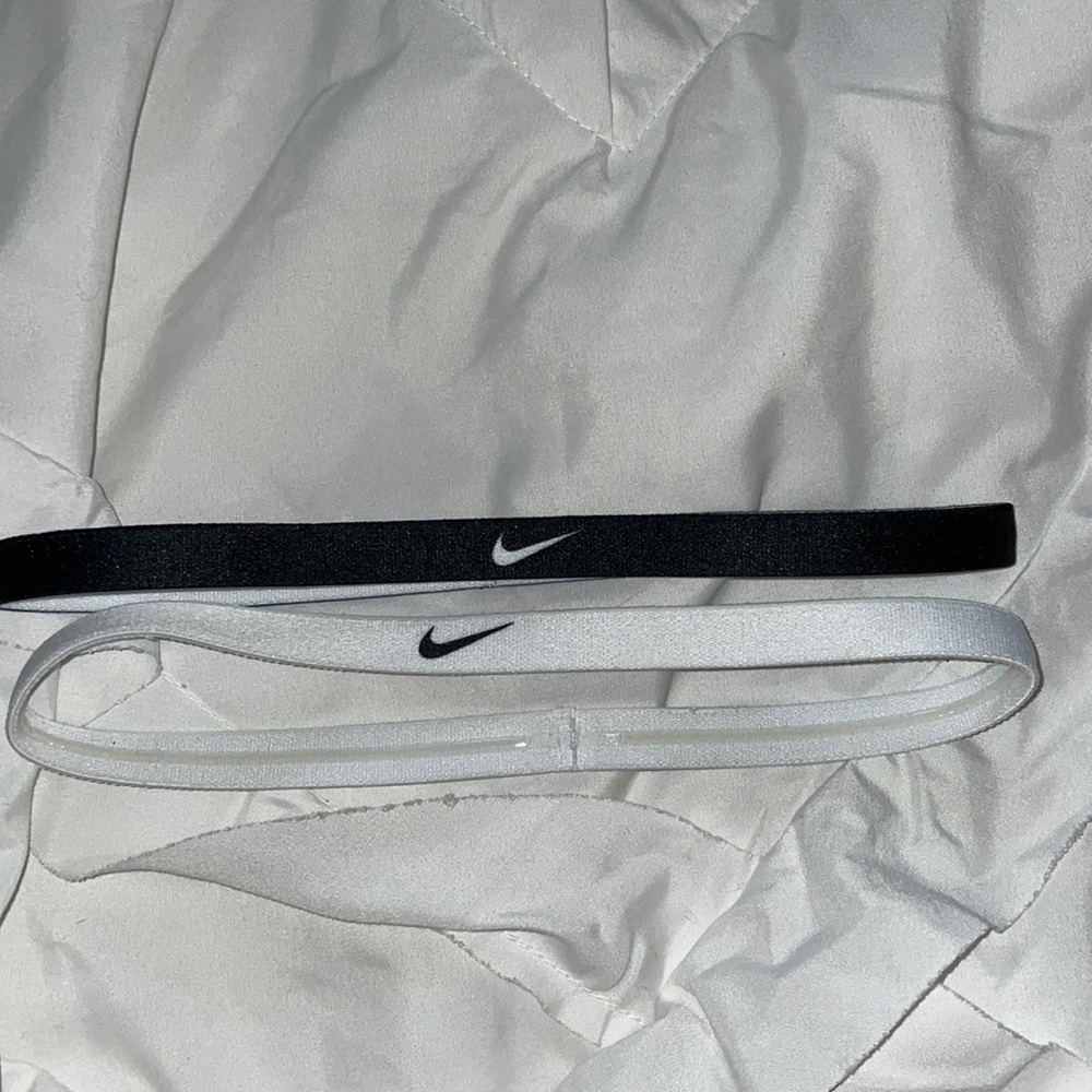 Two Pack Nike headbands